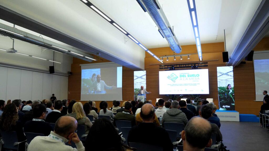 Servicio Eventos de Formacion_4 Congreso “Del suelo a la mesa” en el Palacio de Congresos de Roquetas de Mar